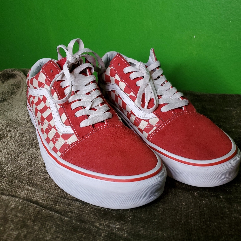 Vans Off The Wall Red White Checkered Low top Old School Skate Shoes Men's  9.5